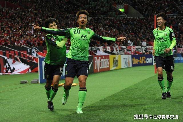 安德雷·桑托斯：卡里克是顶级教练 有人说我和邓加有点相似